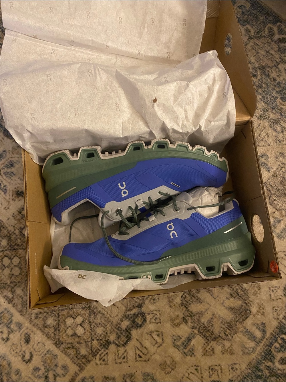 On Running Women's Trail Shoes - Blue and Green - NWT
